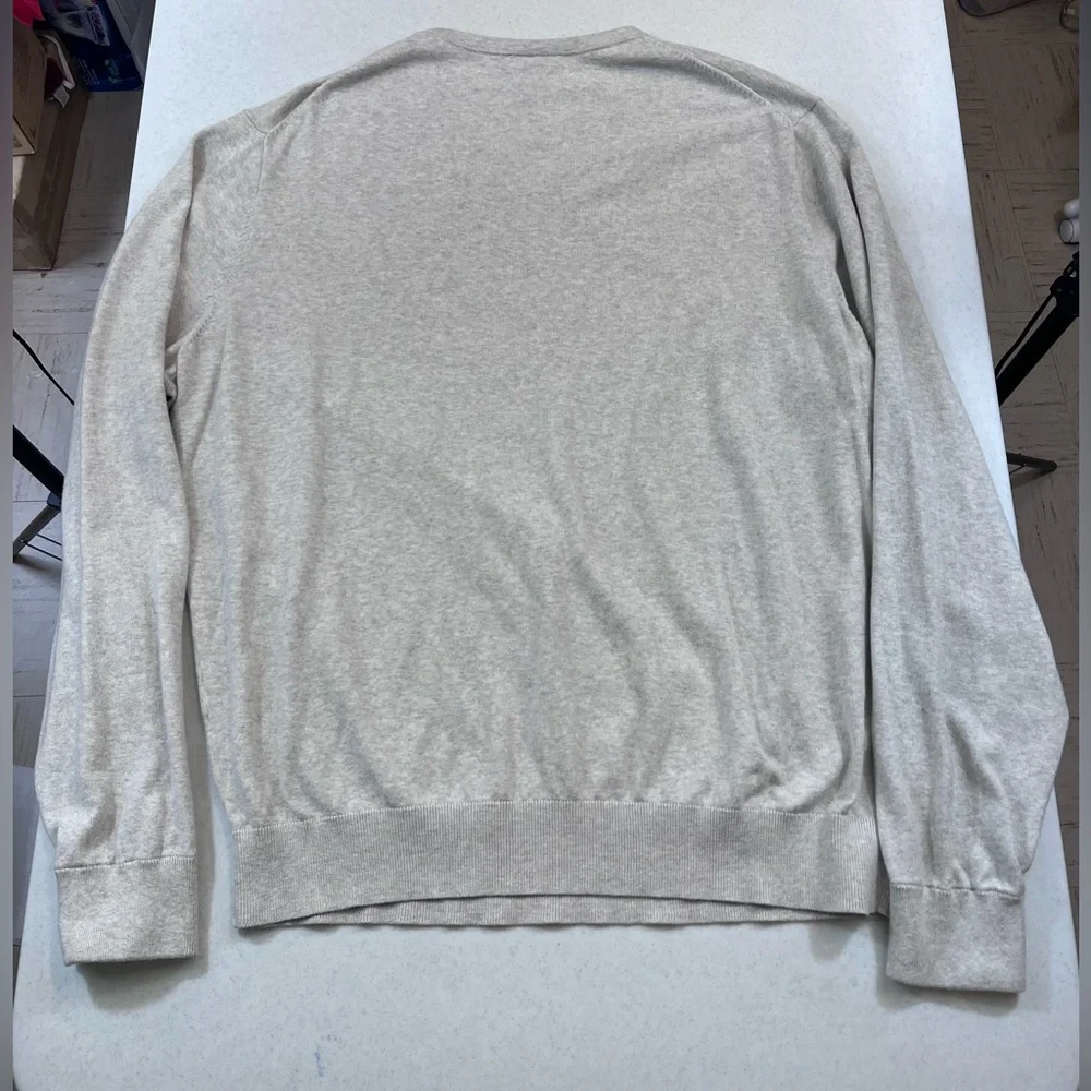 Cutter & Buck Men’s Ole Miss Cream V-Neck Sweater. Size 3X